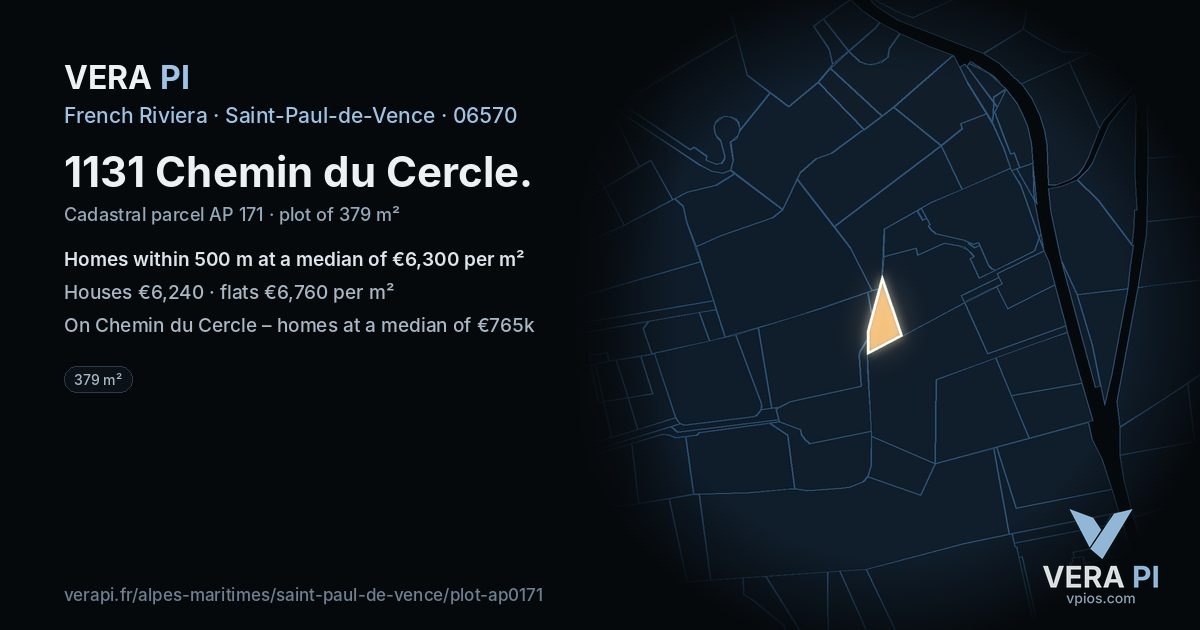 1131 Chemin du Cercle, Saint-Paul-de-Vence at night – the plot lit, the parcels around coloured by the prices near them