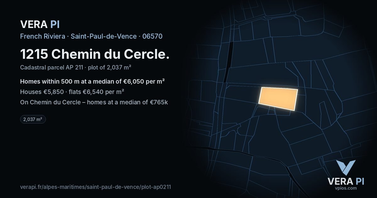 1215 Chemin du Cercle, Saint-Paul-de-Vence at night – the plot lit, the parcels around coloured by the prices near them