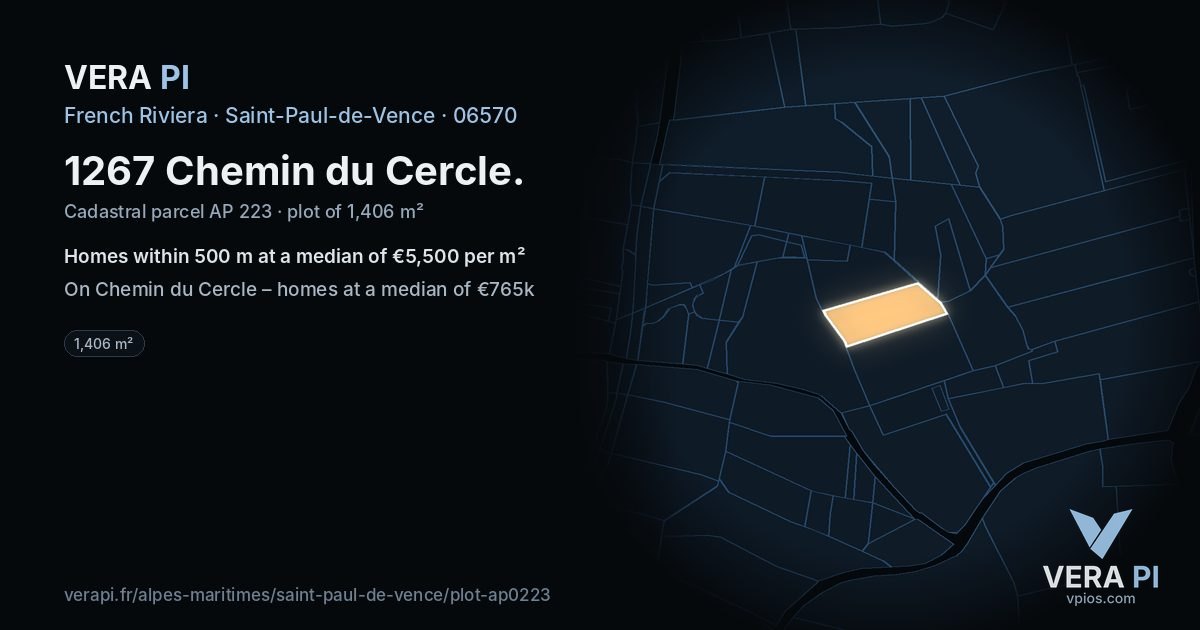 1267 Chemin du Cercle, Saint-Paul-de-Vence at night – the plot lit, the parcels around coloured by the prices near them