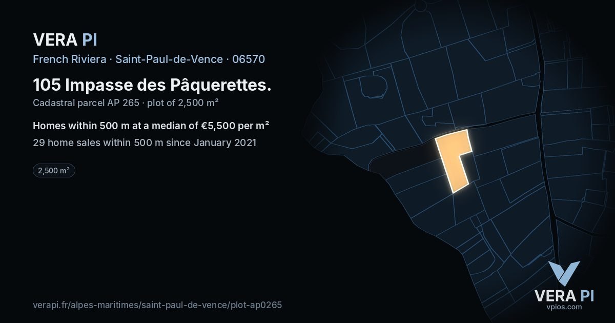105 Impasse des Pâquerettes, Saint-Paul-de-Vence at night – the plot lit, the parcels around coloured by the prices near them