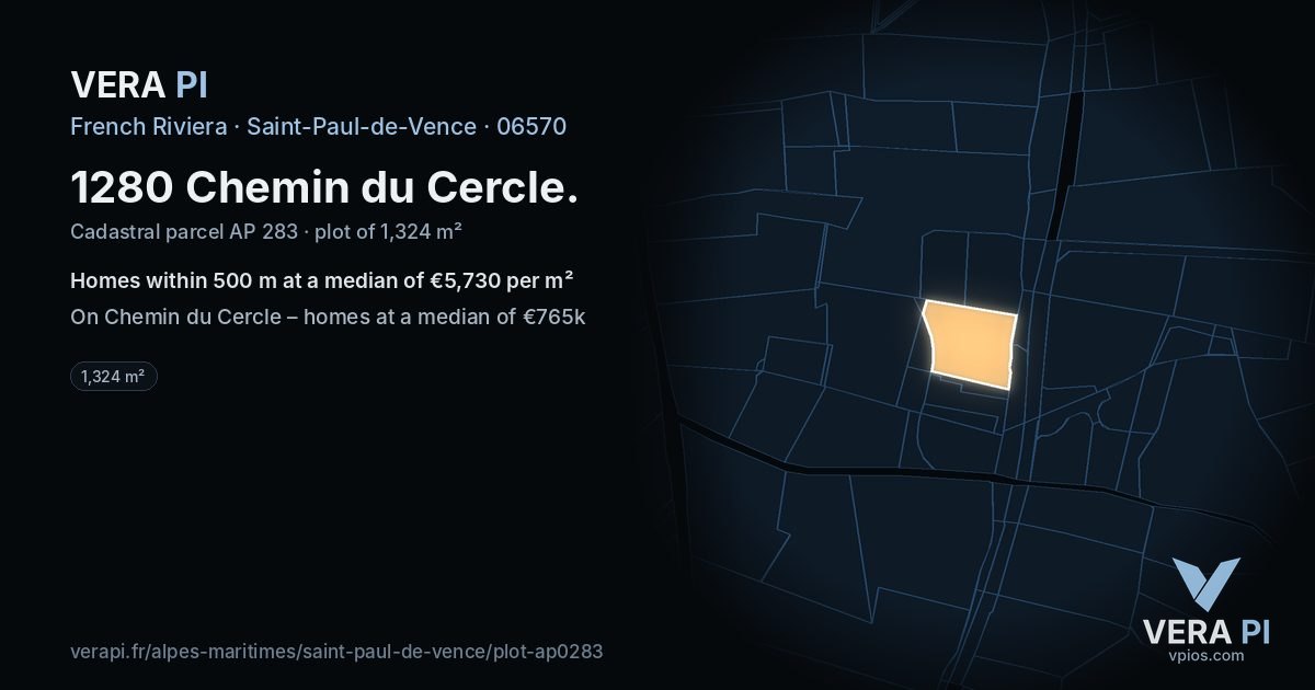 1280 Chemin du Cercle, Saint-Paul-de-Vence at night – the plot lit, the parcels around coloured by the prices near them