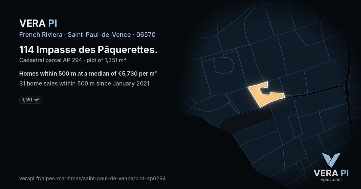 114 Impasse des Pâquerettes, Saint-Paul-de-Vence at night – the plot lit, the parcels around coloured by the prices near them