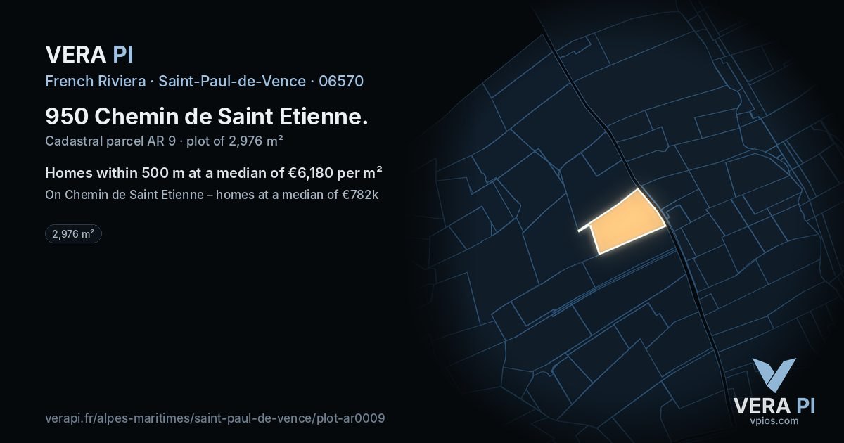 950 Chemin de Saint Etienne, Saint-Paul-de-Vence at night – the plot lit, the parcels around coloured by the prices near them