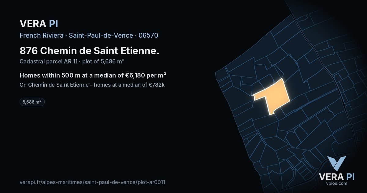 876 Chemin de Saint Etienne, Saint-Paul-de-Vence at night – the plot lit, the parcels around coloured by the prices near them