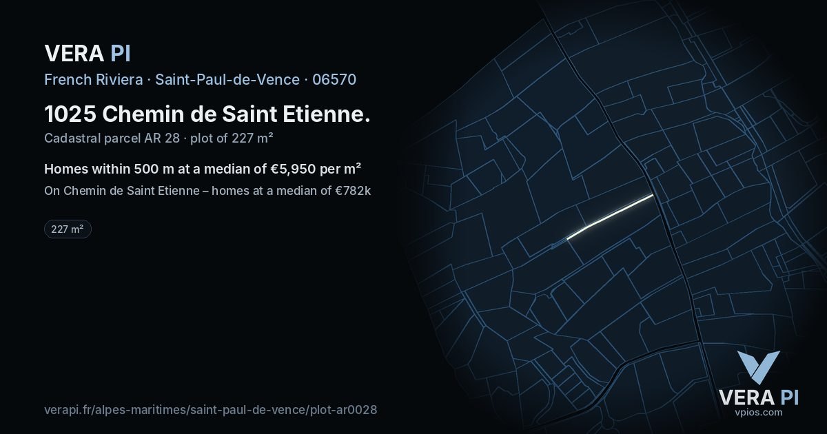 1025 Chemin de Saint Etienne, Saint-Paul-de-Vence at night – the plot lit, the parcels around coloured by the prices near them