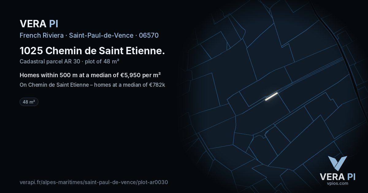 1025 Chemin de Saint Etienne, Saint-Paul-de-Vence at night – the plot lit, the parcels around coloured by the prices near them