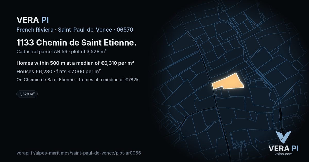 1133 Chemin de Saint Etienne, Saint-Paul-de-Vence at night – the plot lit, the parcels around coloured by the prices near them
