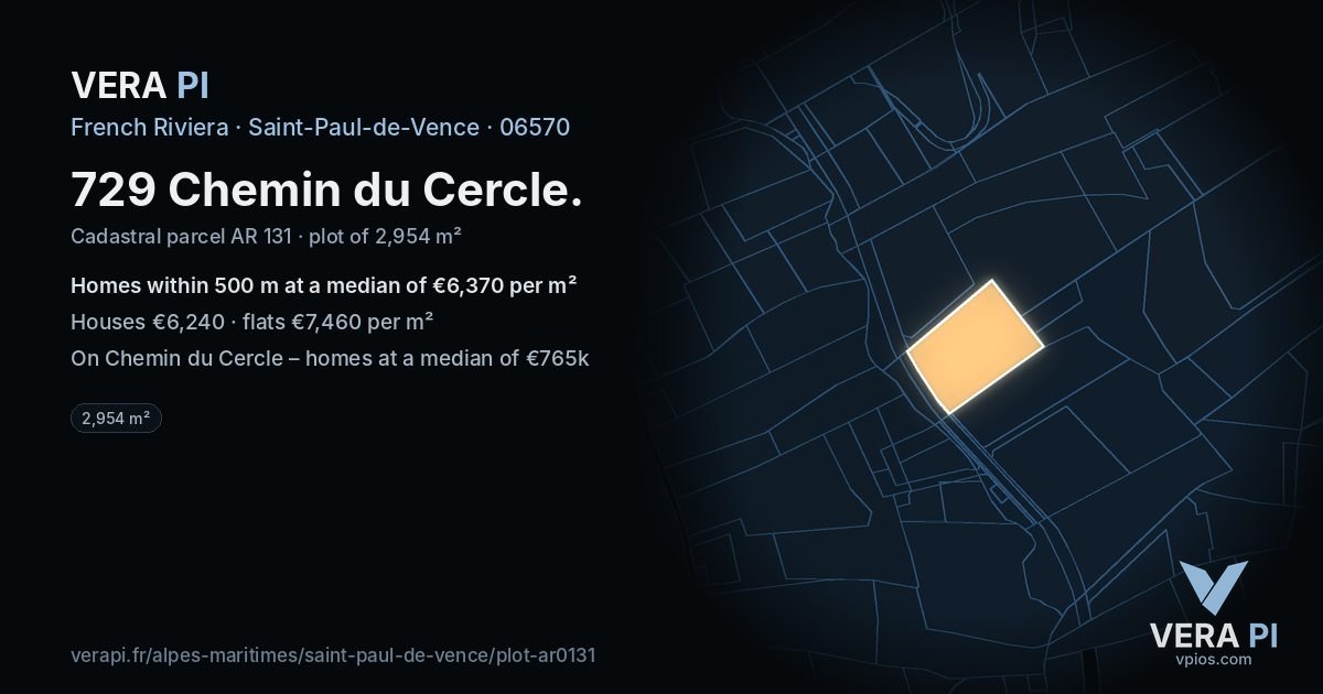 729 Chemin du Cercle, Saint-Paul-de-Vence at night – the plot lit, the parcels around coloured by the prices near them