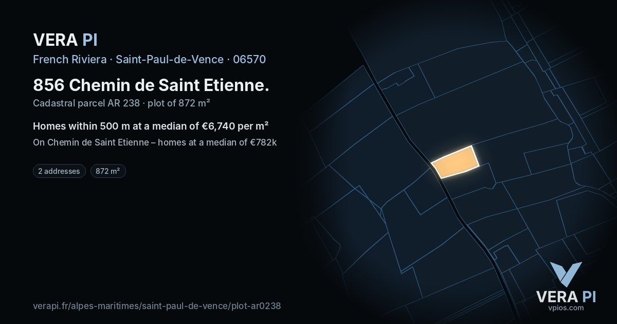 856 Chemin de Saint Etienne, Saint-Paul-de-Vence at night – the plot lit, the parcels around coloured by the prices near them