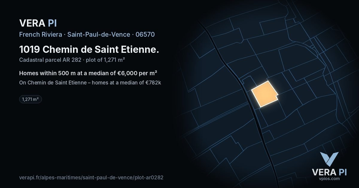 1019 Chemin de Saint Etienne, Saint-Paul-de-Vence at night – the plot lit, the parcels around coloured by the prices near them