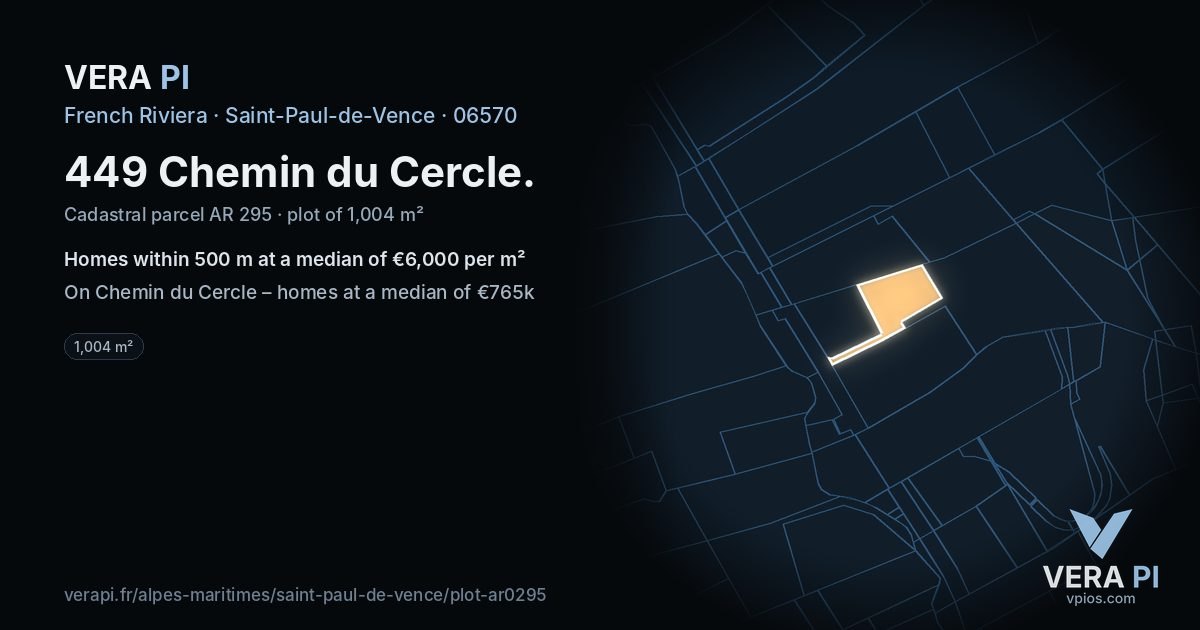 449 Chemin du Cercle, Saint-Paul-de-Vence at night – the plot lit, the parcels around coloured by the prices near them