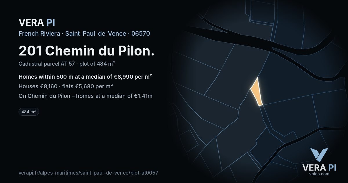 201 Chemin du Pilon, Saint-Paul-de-Vence at night – the plot lit, the parcels around coloured by the prices near them