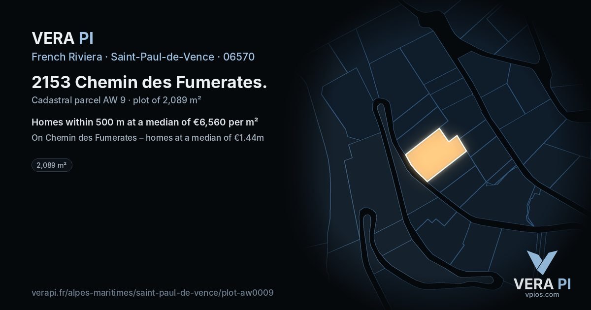 2153 Chemin des Fumerates, Saint-Paul-de-Vence at night – the plot lit, the parcels around coloured by the prices near them