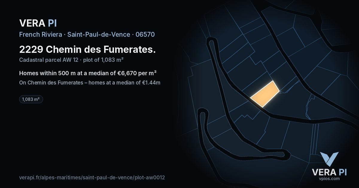 2229 Chemin des Fumerates, Saint-Paul-de-Vence at night – the plot lit, the parcels around coloured by the prices near them