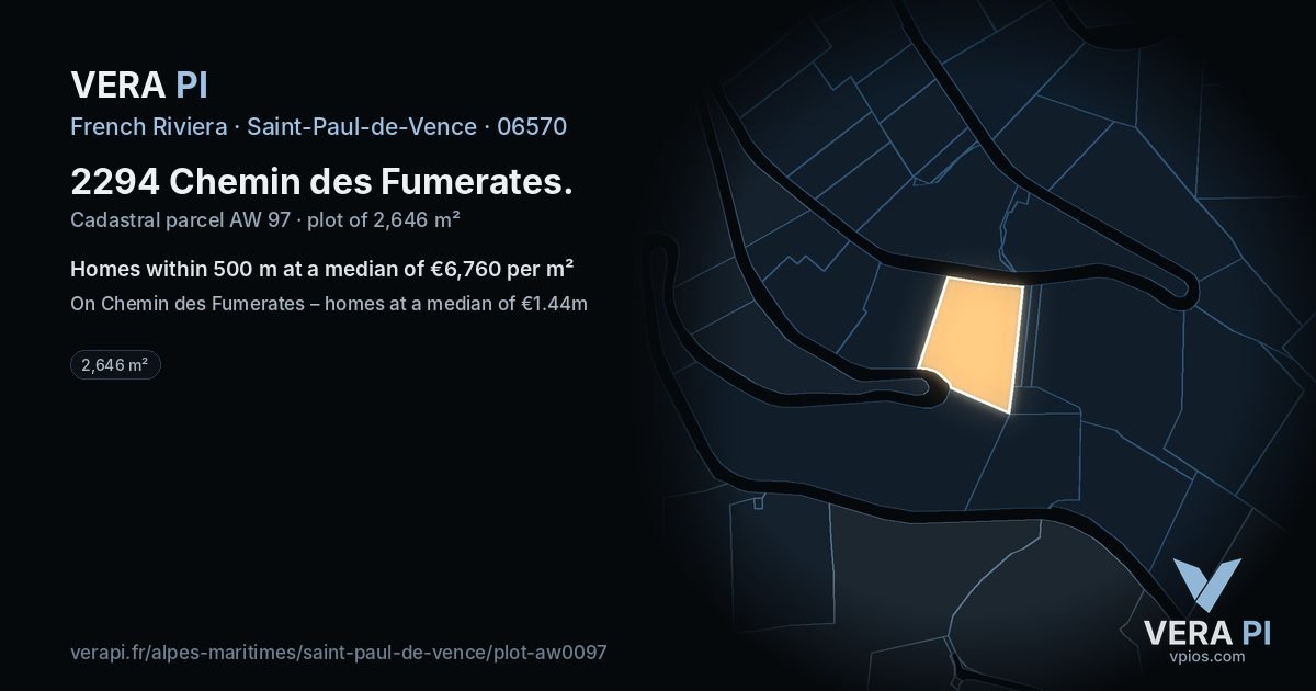 2294 Chemin des Fumerates, Saint-Paul-de-Vence at night – the plot lit, the parcels around coloured by the prices near them