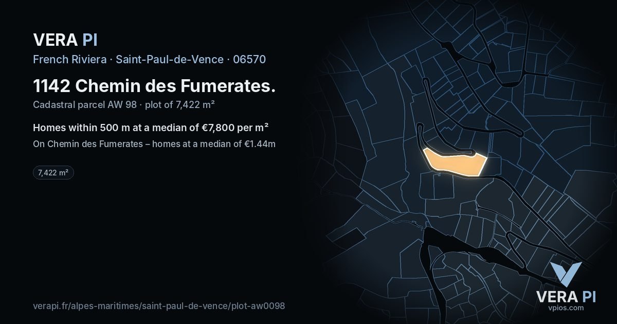 1142 Chemin des Fumerates, Saint-Paul-de-Vence at night – the plot lit, the parcels around coloured by the prices near them