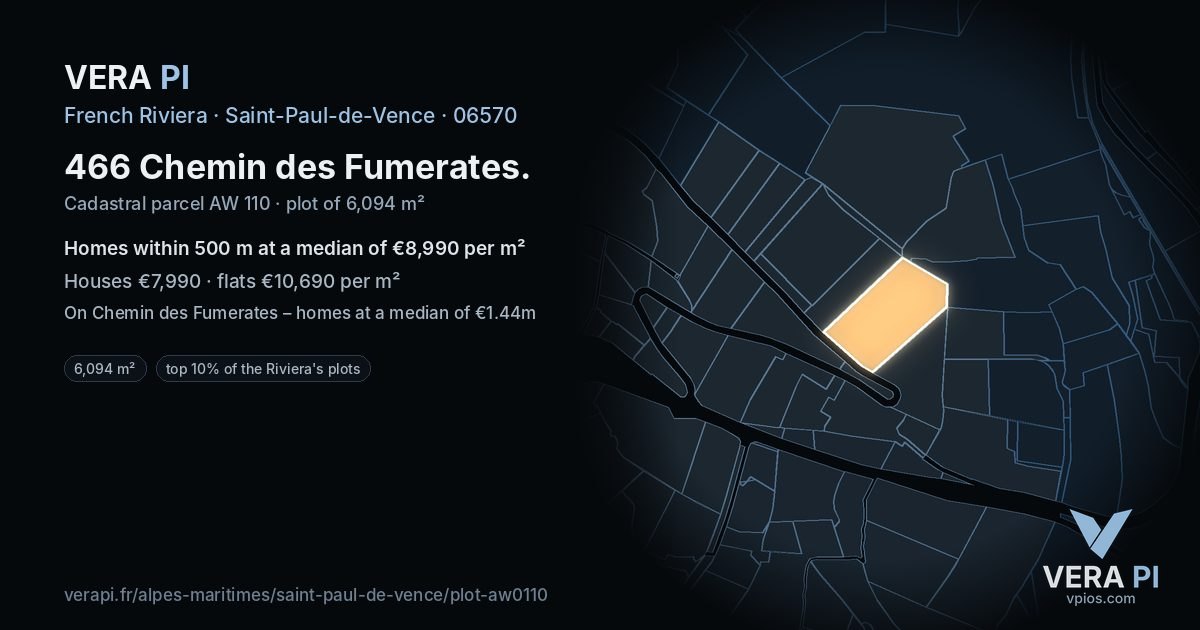 466 Chemin des Fumerates, Saint-Paul-de-Vence at night – the plot lit, the parcels around coloured by the prices near them