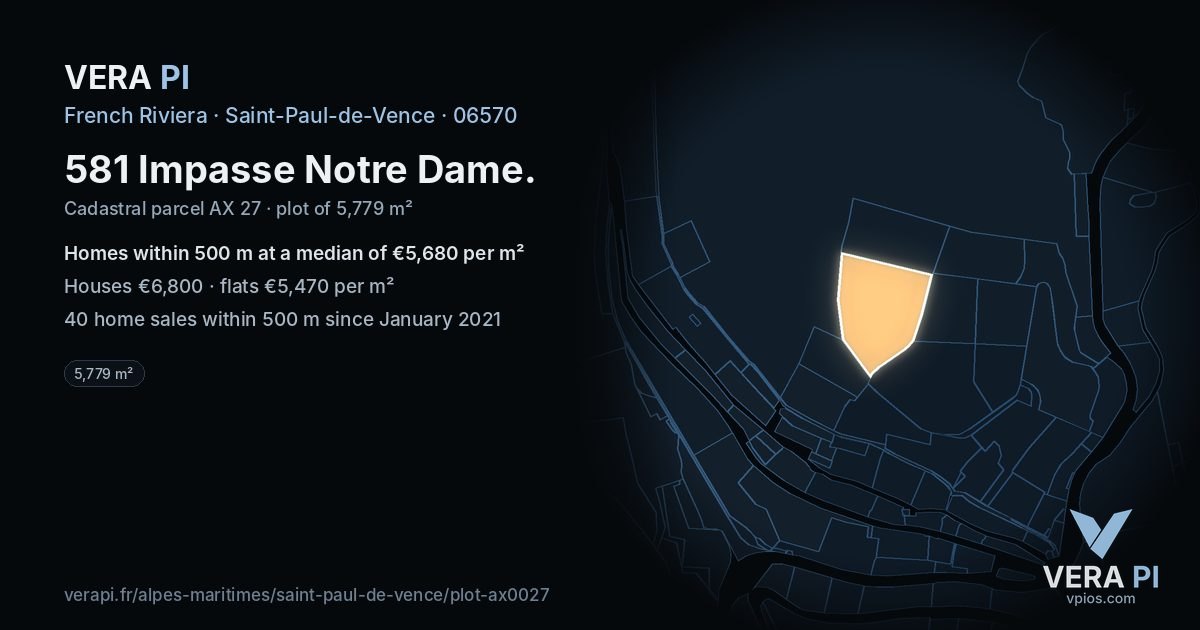 581 Impasse Notre Dame, Saint-Paul-de-Vence at night – the plot lit, the parcels around coloured by the prices near them