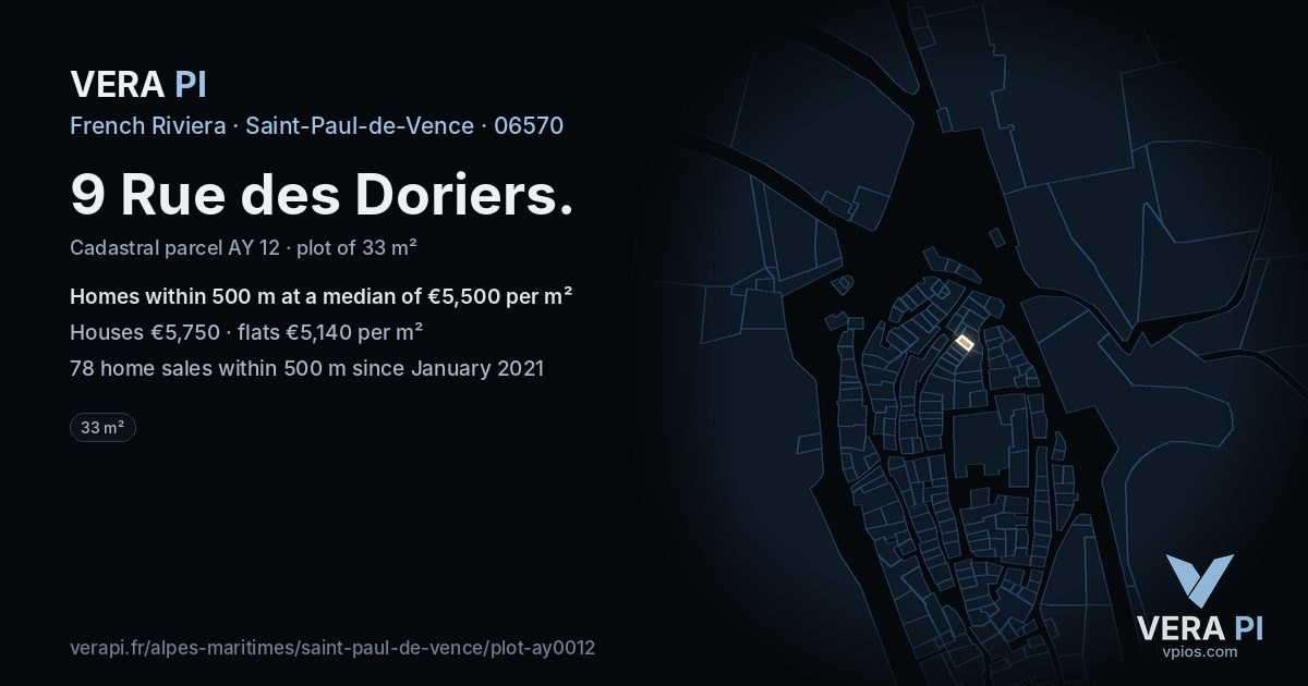 9 Rue des Doriers, Saint-Paul-de-Vence at night – the plot lit, the parcels around coloured by the prices near them