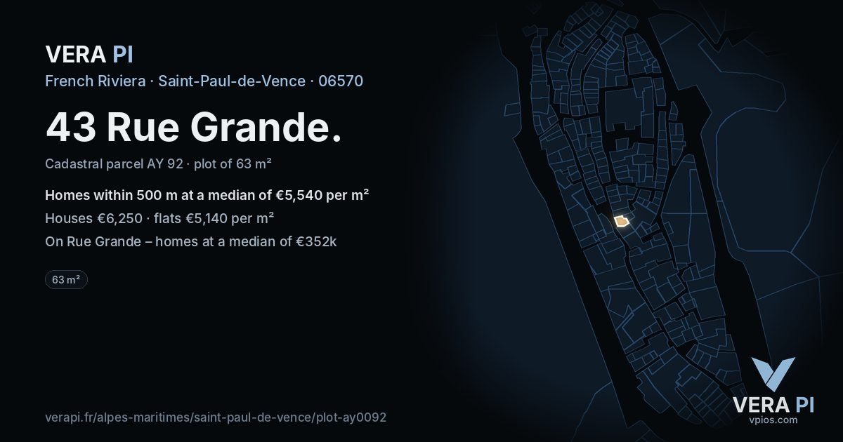 43 Rue Grande, Saint-Paul-de-Vence at night – the plot lit, the parcels around coloured by the prices near them