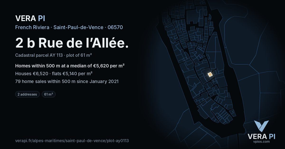 2 b Rue de l’Allée, Saint-Paul-de-Vence at night – the plot lit, the parcels around coloured by the prices near them