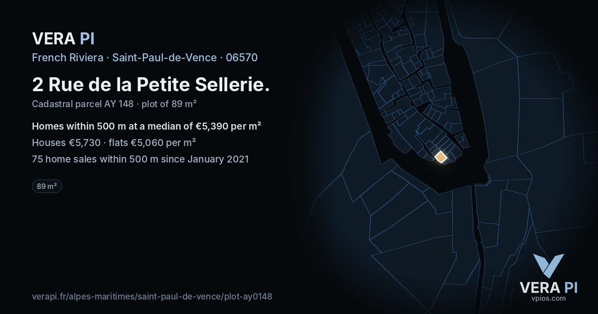 2 Rue de la Petite Sellerie, Saint-Paul-de-Vence at night – the plot lit, the parcels around coloured by the prices near them