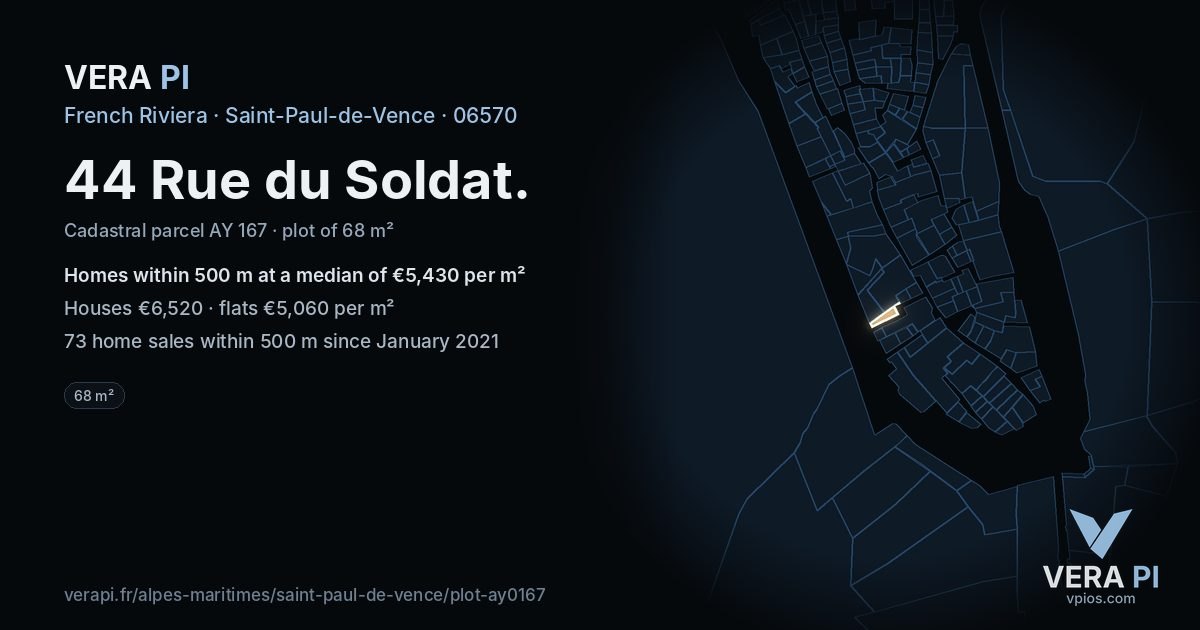 44 Rue du Soldat, Saint-Paul-de-Vence at night – the plot lit, the parcels around coloured by the prices near them