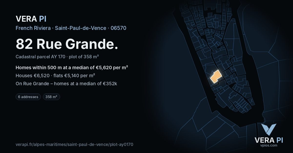 82 Rue Grande, Saint-Paul-de-Vence at night – the plot lit, the parcels around coloured by the prices near them