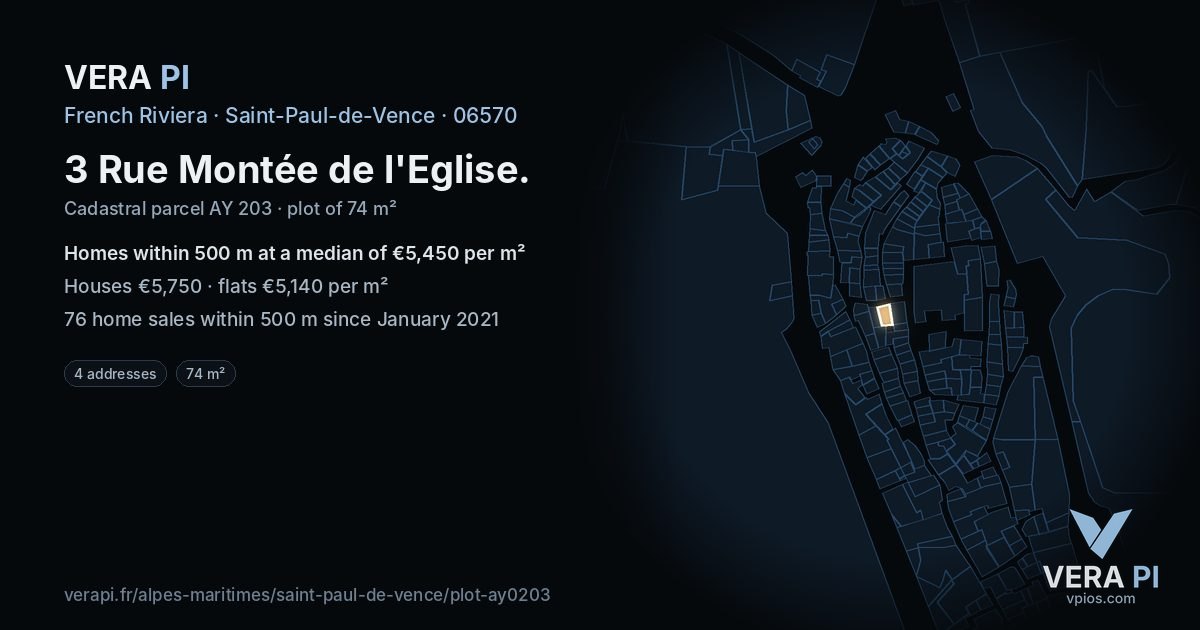 3 Rue Montée de l'Eglise, Saint-Paul-de-Vence at night – the plot lit, the parcels around coloured by the prices near them
