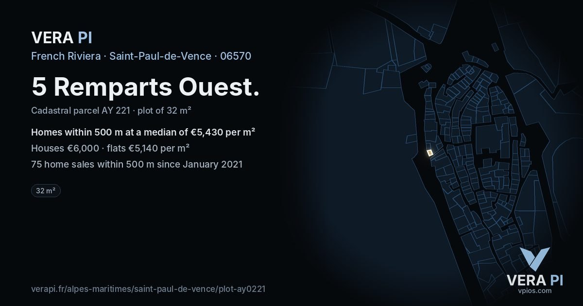5 Remparts Ouest, Saint-Paul-de-Vence at night – the plot lit, the parcels around coloured by the prices near them