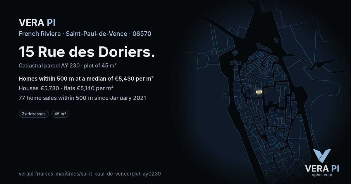 15 Rue des Doriers, Saint-Paul-de-Vence at night – the plot lit, the parcels around coloured by the prices near them