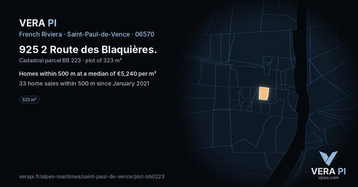 925 2 Route des Blaquières, Saint-Paul-de-Vence at night – the plot lit, the parcels around coloured by the prices near them