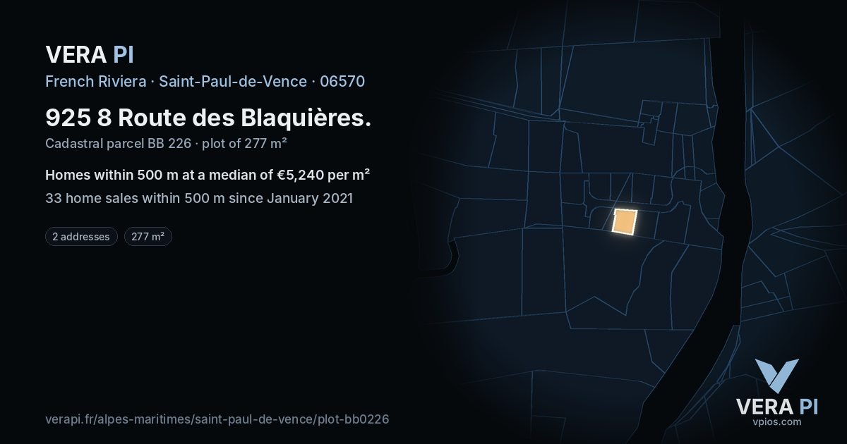 925 8 Route des Blaquières, Saint-Paul-de-Vence at night – the plot lit, the parcels around coloured by the prices near them