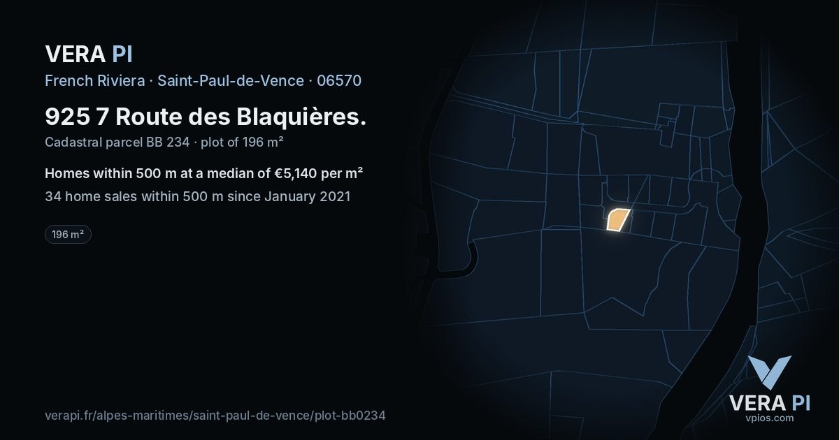 925 7 Route des Blaquières, Saint-Paul-de-Vence at night – the plot lit, the parcels around coloured by the prices near them