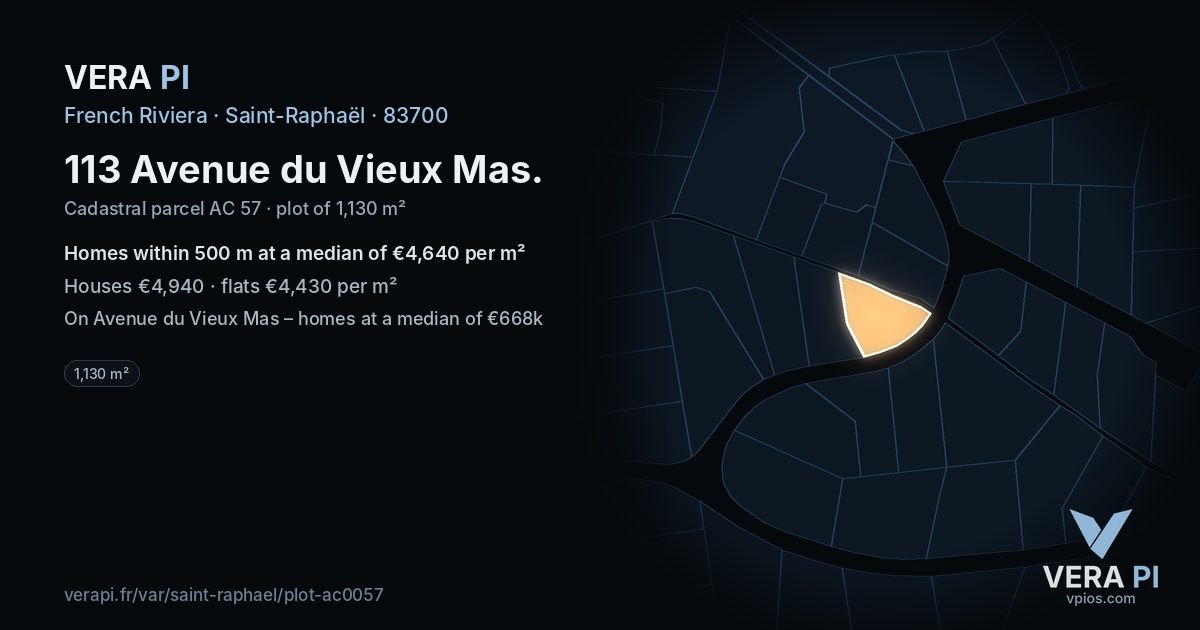 113 Avenue du Vieux Mas, Saint-Raphaël at night – the plot lit, the parcels around coloured by the prices near them