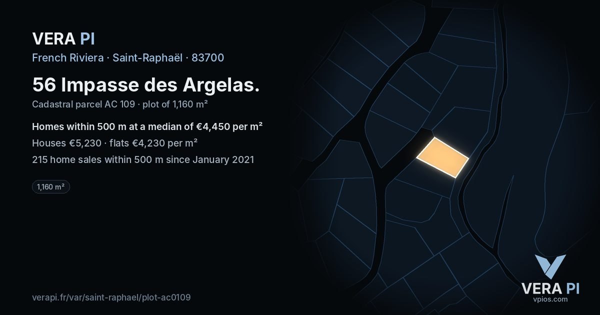 56 Impasse des Argelas, Saint-Raphaël at night – the plot lit, the parcels around coloured by the prices near them