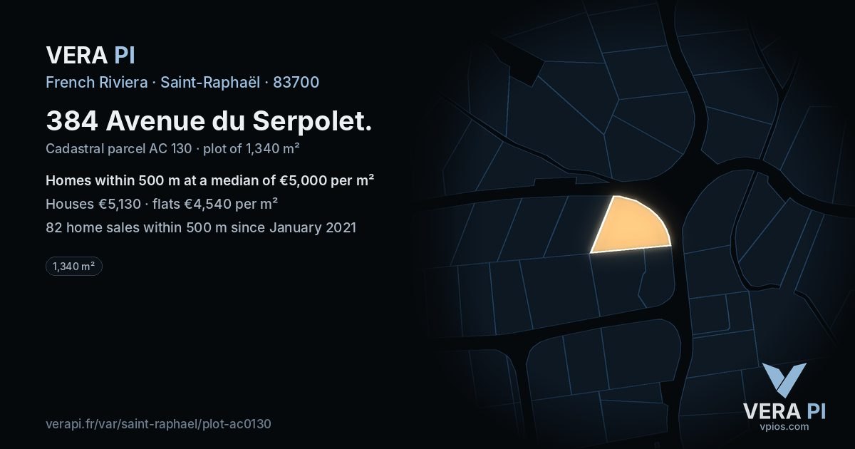 384 Avenue du Serpolet, Saint-Raphaël at night – the plot lit, the parcels around coloured by the prices near them