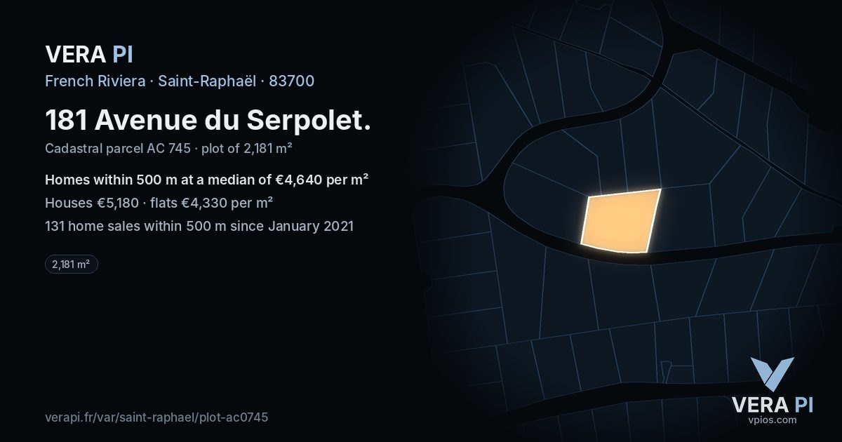 181 Avenue du Serpolet, Saint-Raphaël at night – the plot lit, the parcels around coloured by the prices near them