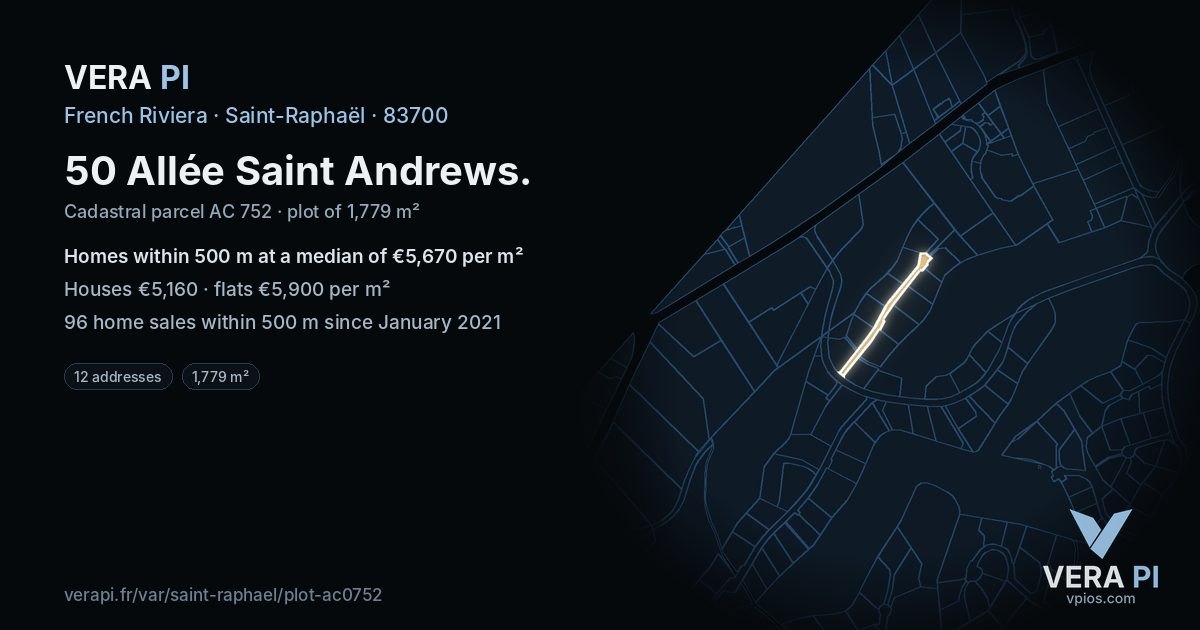 50 Allée Saint Andrews, Saint-Raphaël at night – the plot lit, the parcels around coloured by the prices near them