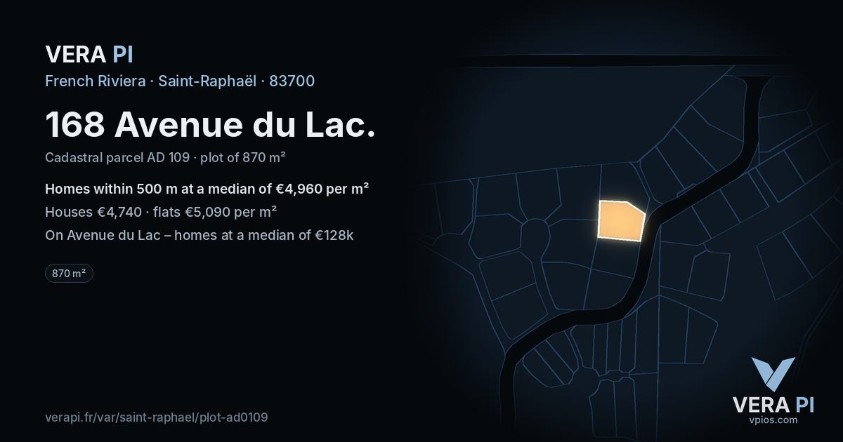 168 Avenue du Lac, Saint-Raphaël at night – the plot lit, the parcels around coloured by the prices near them