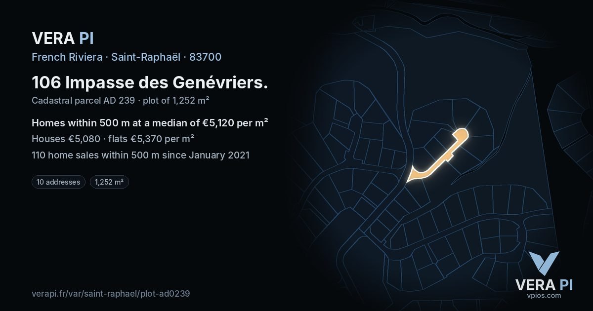 106 Impasse des Genévriers, Saint-Raphaël at night – the plot lit, the parcels around coloured by the prices near them