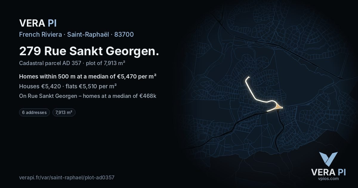 279 Rue Sankt Georgen, Saint-Raphaël at night – the plot lit, the parcels around coloured by the prices near them