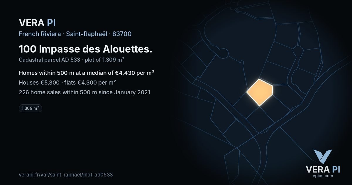 100 Impasse des Alouettes, Saint-Raphaël at night – the plot lit, the parcels around coloured by the prices near them