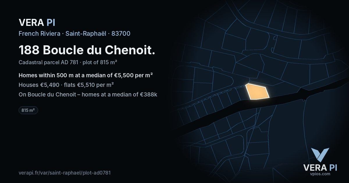 188 Boucle du Chenoit, Saint-Raphaël at night – the plot lit, the parcels around coloured by the prices near them