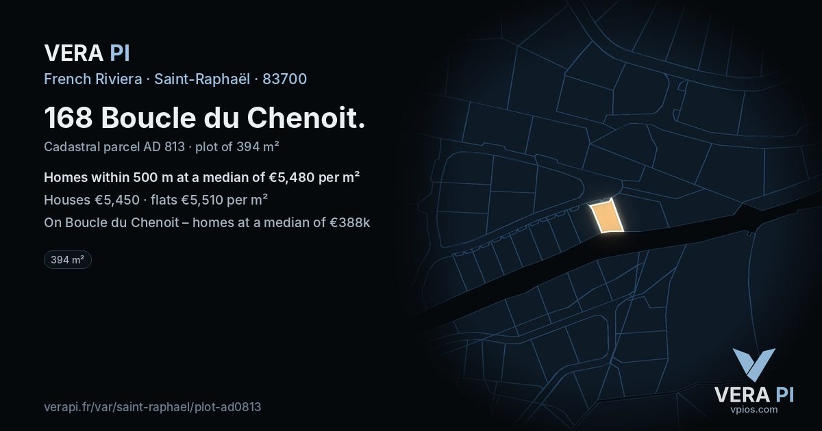 168 Boucle du Chenoit, Saint-Raphaël at night – the plot lit, the parcels around coloured by the prices near them