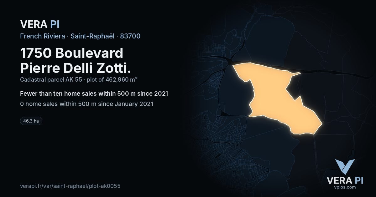 1750 Boulevard Pierre Delli Zotti, Saint-Raphaël at night – the plot lit, the parcels around coloured by the prices near them
