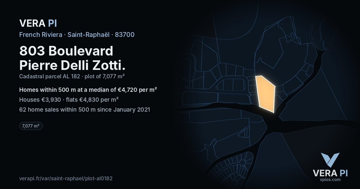 803 Boulevard Pierre Delli Zotti, Saint-Raphaël at night – the plot lit, the parcels around coloured by the prices near them