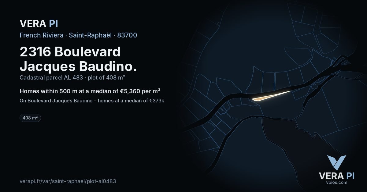 2316 Boulevard Jacques Baudino, Saint-Raphaël at night – the plot lit, the parcels around coloured by the prices near them
