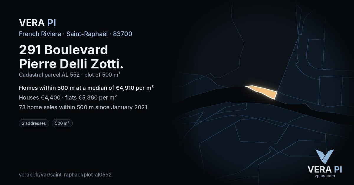291 Boulevard Pierre Delli Zotti, Saint-Raphaël at night – the plot lit, the parcels around coloured by the prices near them
