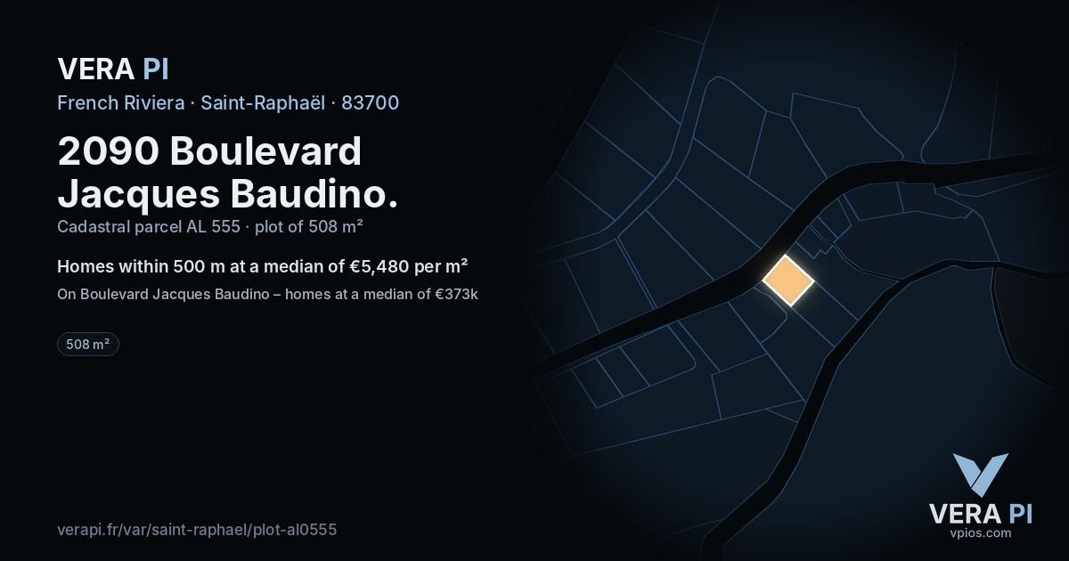 2090 Boulevard Jacques Baudino, Saint-Raphaël at night – the plot lit, the parcels around coloured by the prices near them